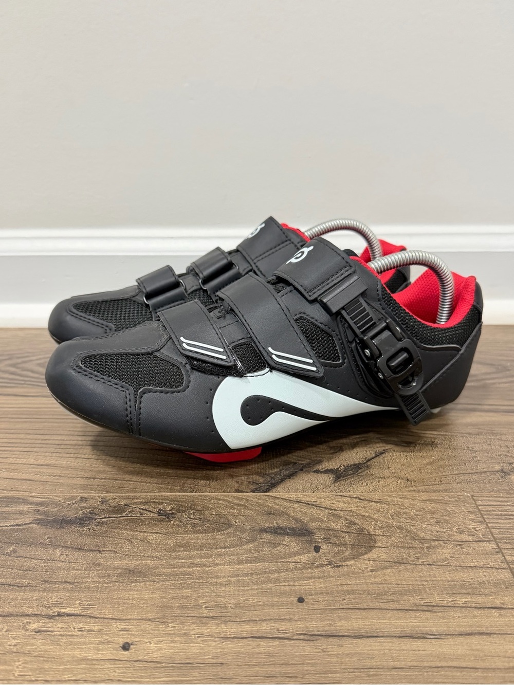 Peloton PL-SH-02 Cycling Shoes Men’s 9 EU 42 Black Red Look Delta Cleats